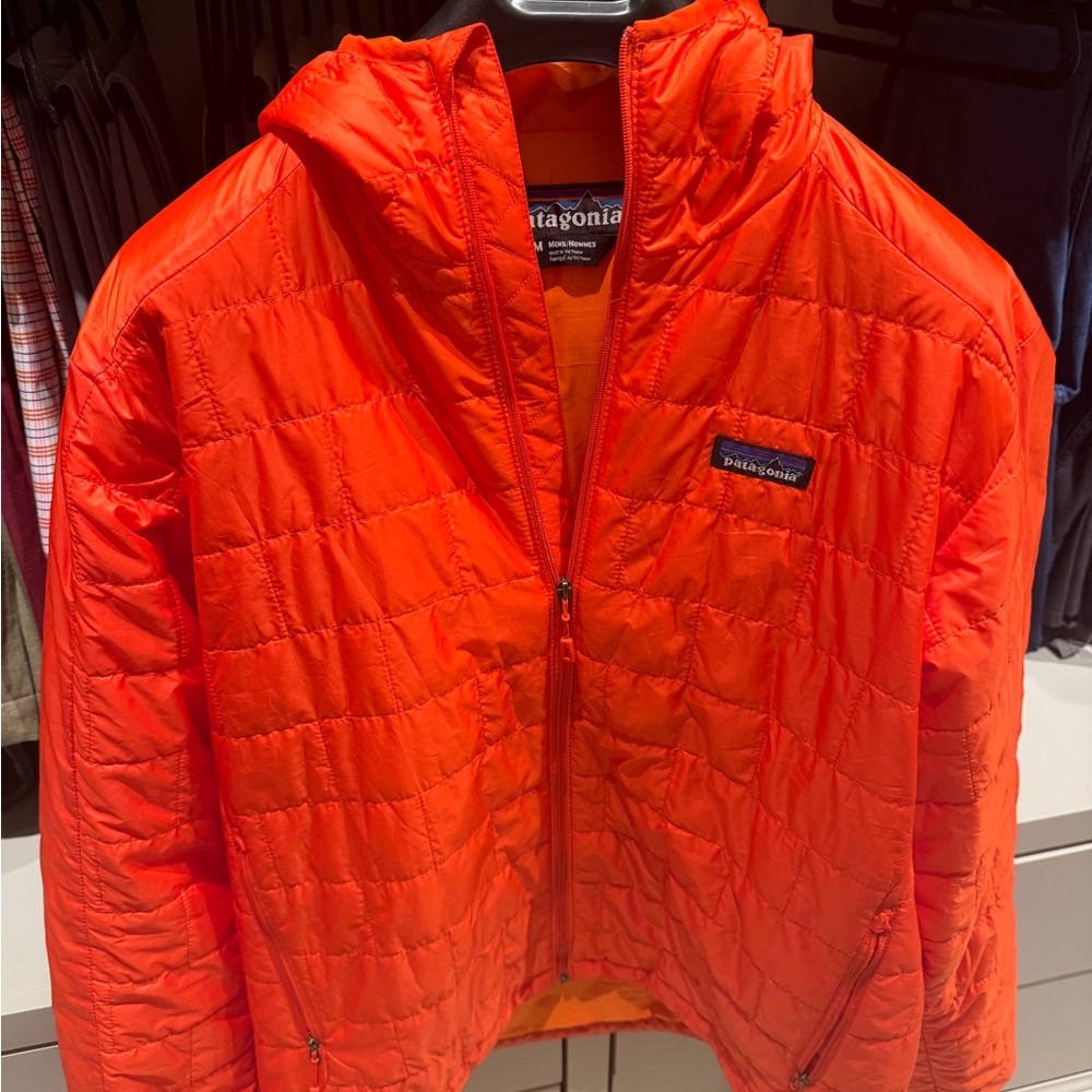 Patagonia Mens Vibrant Orange Puffer Jacket